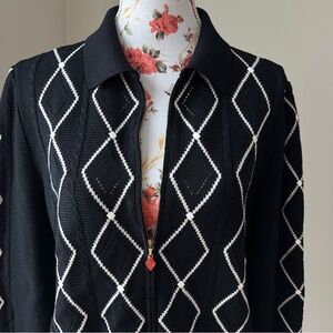 St John Sport by Marie Gray Black White  Diamond Pattern Zip-Up Cardigan Size M